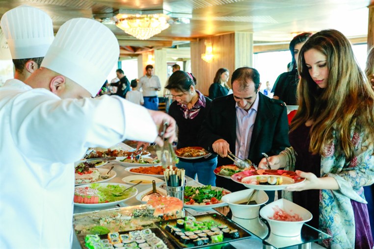 Palm Sunday Lunch Buffet at Bay Lodge